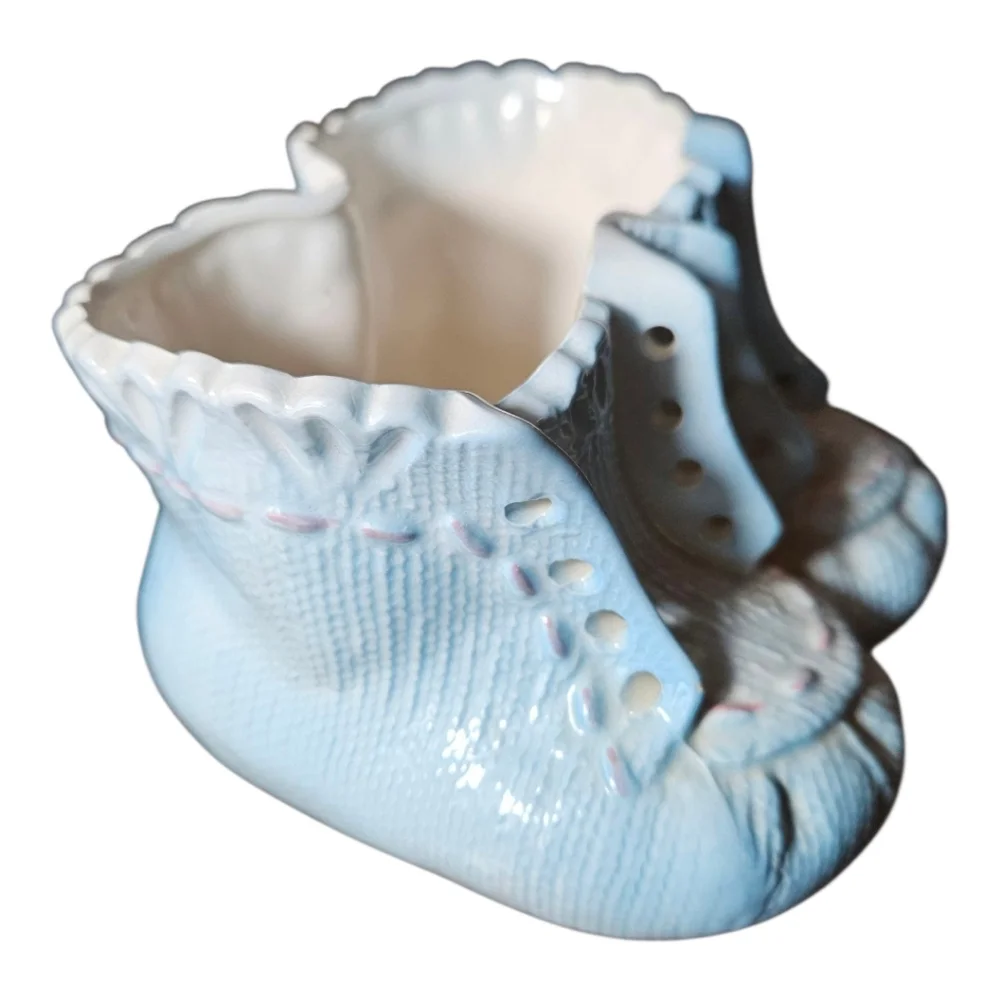 Vintage Inarco Ceramic Baby Shoe Planter .